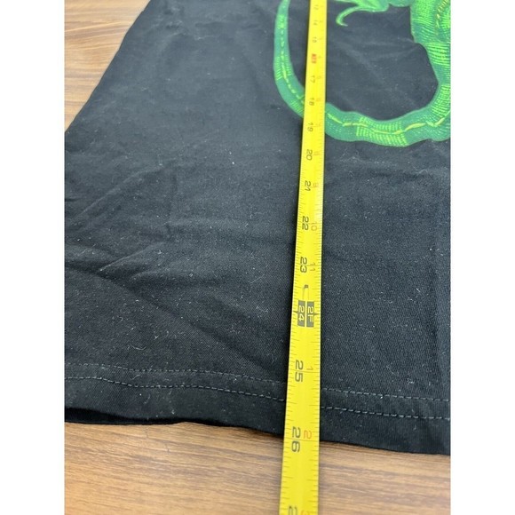 Adult Unisex Black Graphic T Shirt Iguana Print Size M Made In Ecuador Tee - Picture 6 of 7